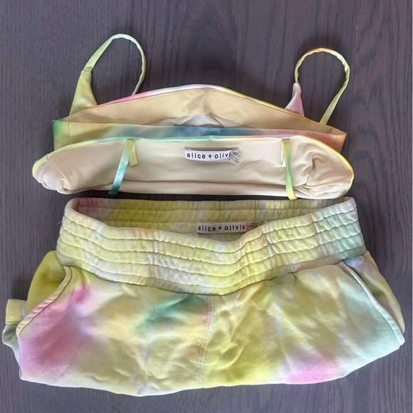 Alice & Olivia - Colorful Tie Dye Print Lounge Set - Picture 4 of 5